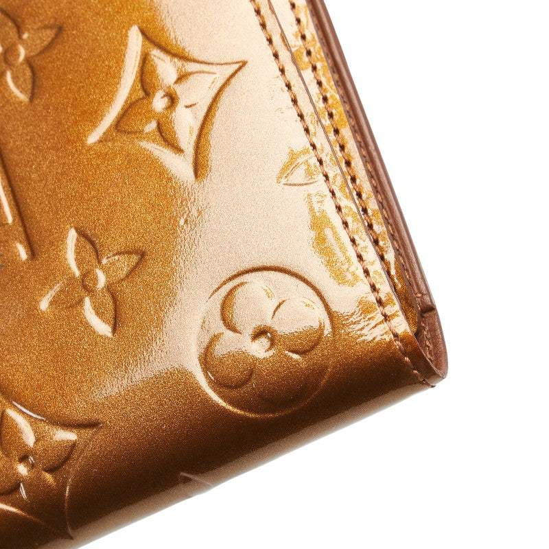 Louis Vuitton Walker Monogram Vernis Leather Pochette