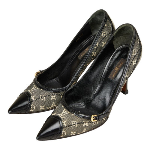 Louis Vuitton Monogram Canvas Leather Pumps