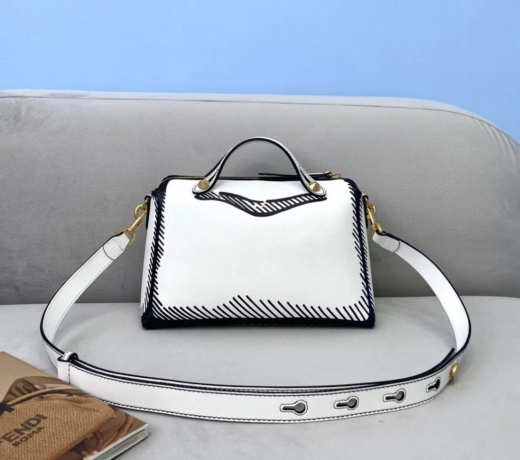 Fendi Leather Shoulder Bag White