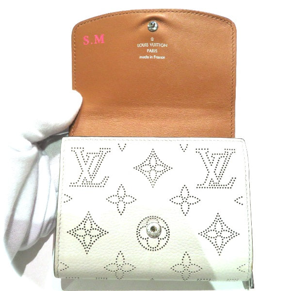 Louis Vuitton Mahina Leather Compact Wallet M62542