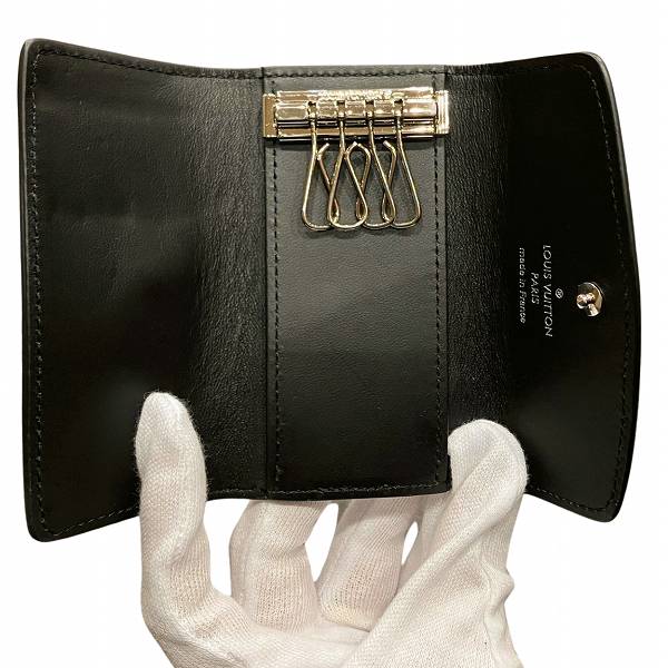 Louis Vuitton Mahina Leather Key Case M64054