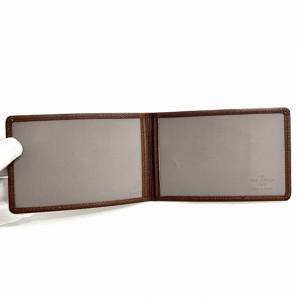 Louis Vuitton Taiga Card Case MB0072A