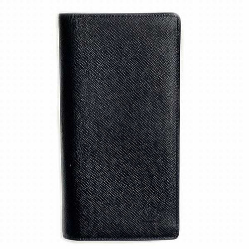 Louis Vuitton Taiga Portefeuille Brazza Wallet