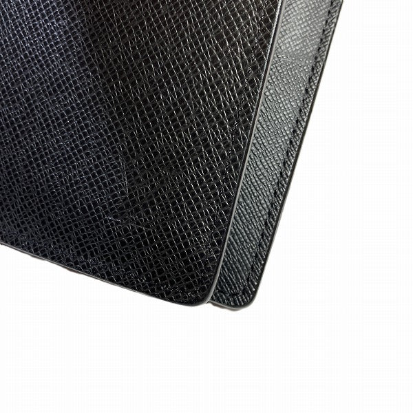 Louis Vuitton Taiga Long Wallet M33402