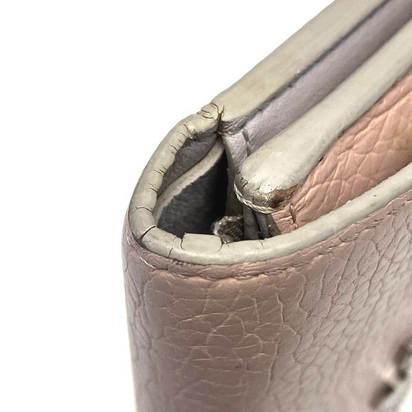 Louis Vuitton Capucines Compact Wallet M63221