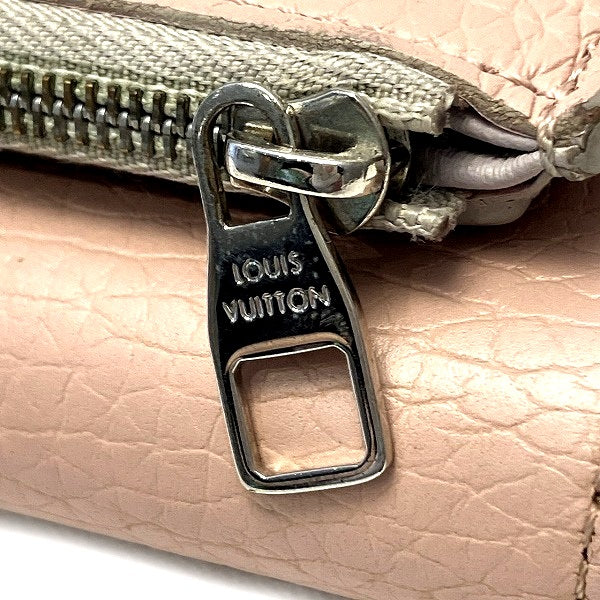 Louis Vuitton Capucines Compact Wallet M63221