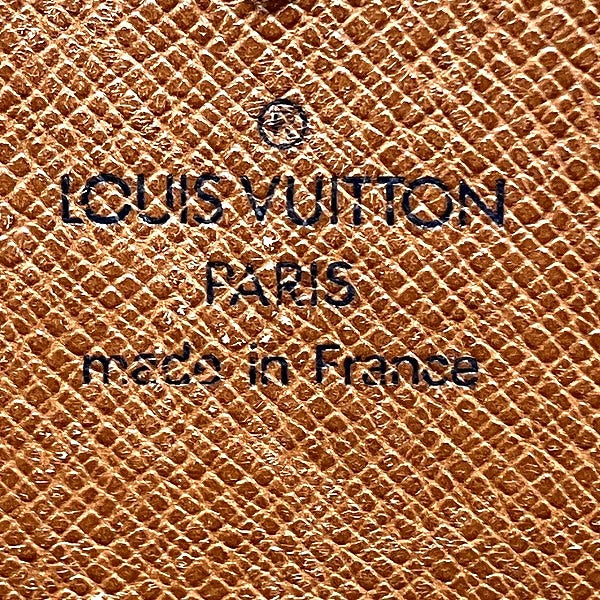 Louis Vuitton Monogram Wallet M61652