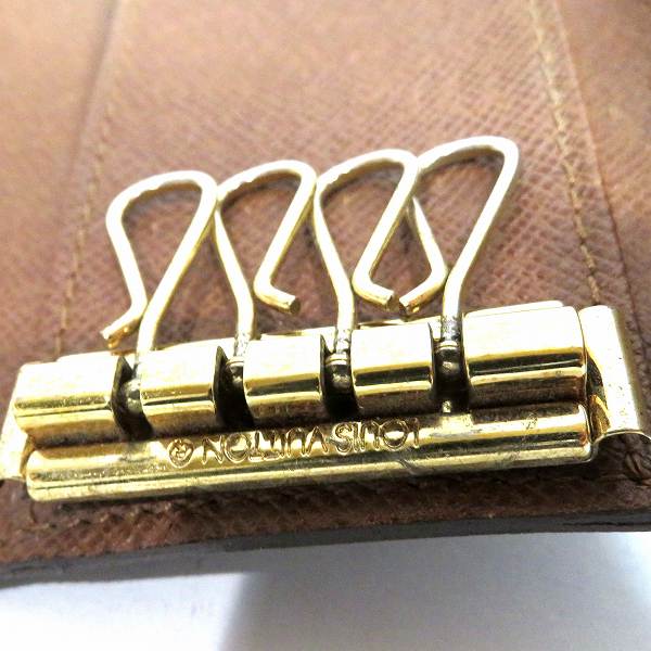 Louis Vuitton Monogram Key Case M62631