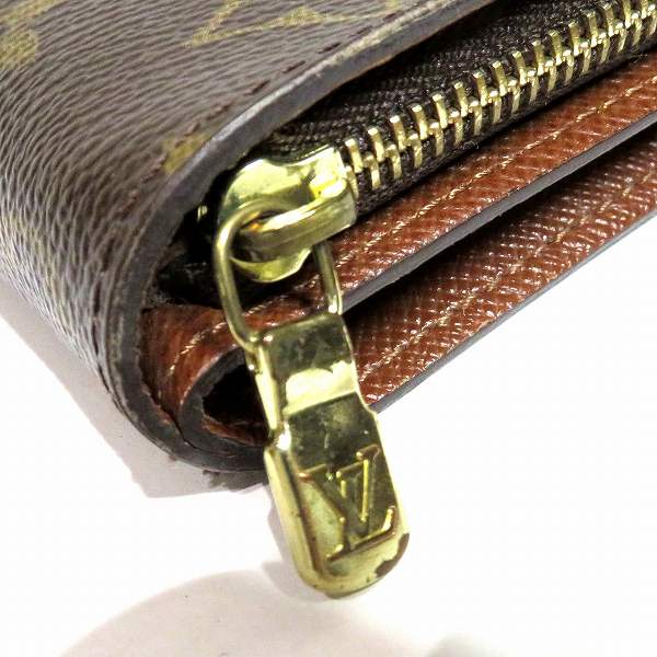 Louis Vuitton Monogram Compact Zip Wallet M61667