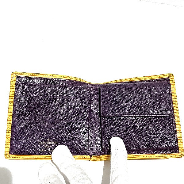 Louis Vuitton Epi Leather Bifold Wallet M63549 in New Condition