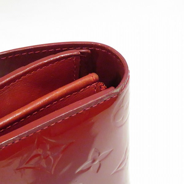 Louis Vuitton Vernis Sarah Wallet M91739
