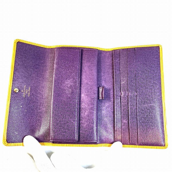 Louis Vuitton Epi Leather Portefeuille International Wallet M63389