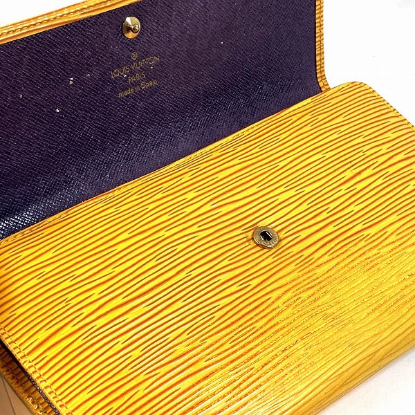 Louis Vuitton Epi Leather Portefeuille International Wallet M63389
