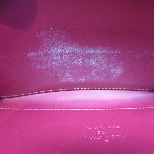 Louis Vuitton Vernis Zippy Wallet M91597