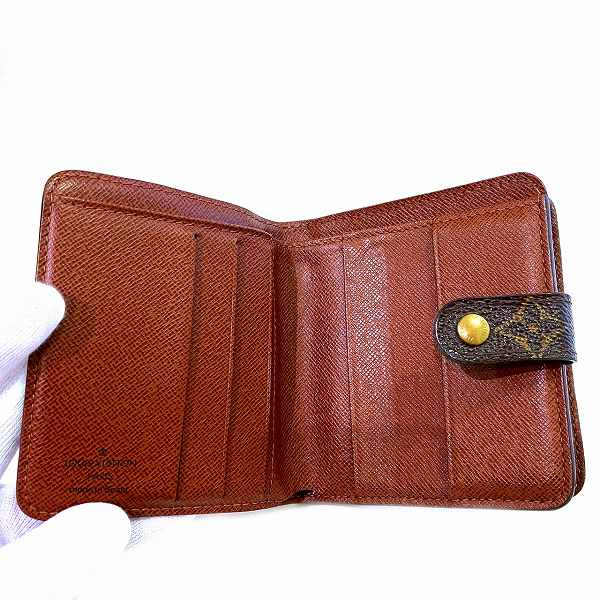 Louis Vuitton Monogram Compact Zip Wallet M61667