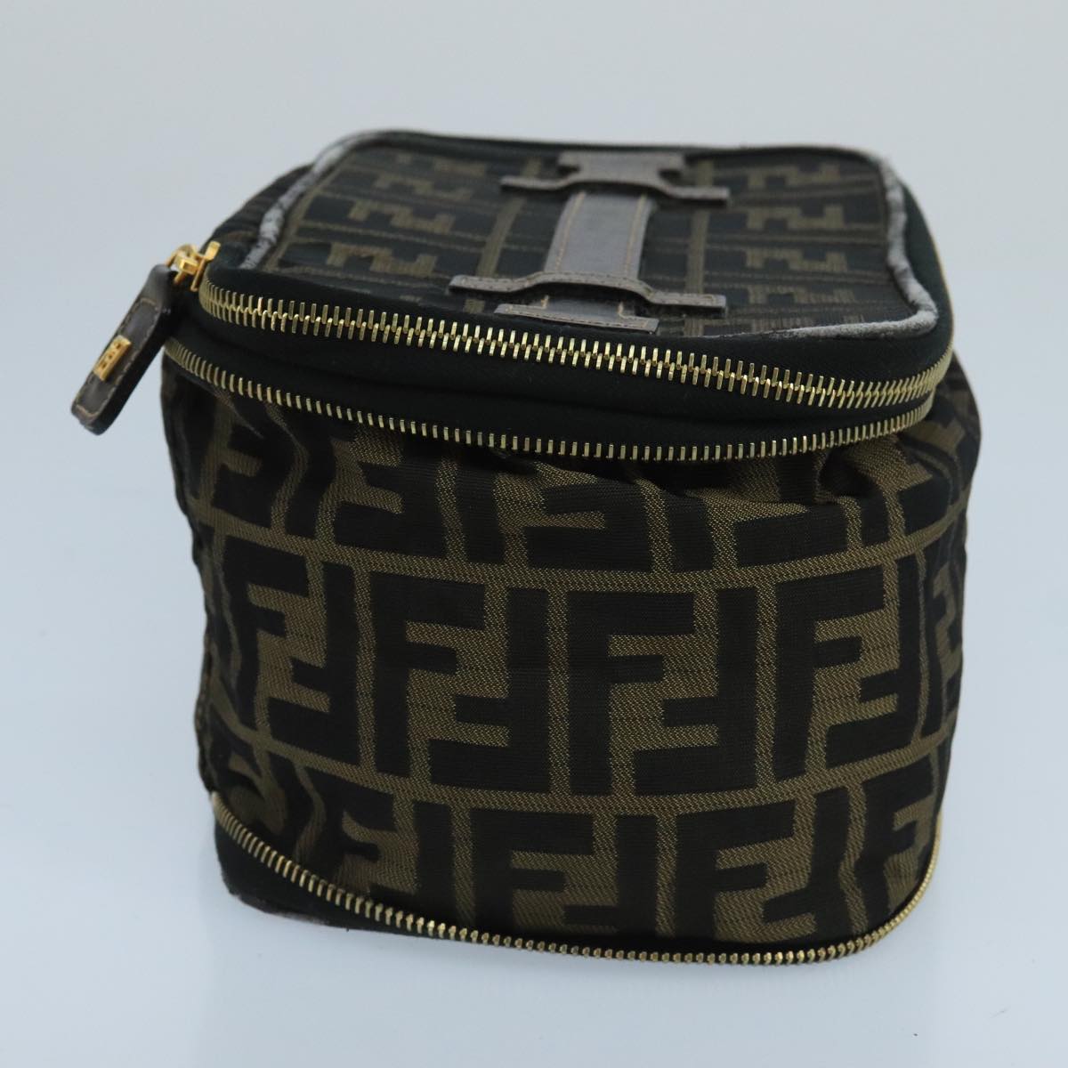 FENDI Zucca Canvas Vanity Pouch Brown Black gold100790