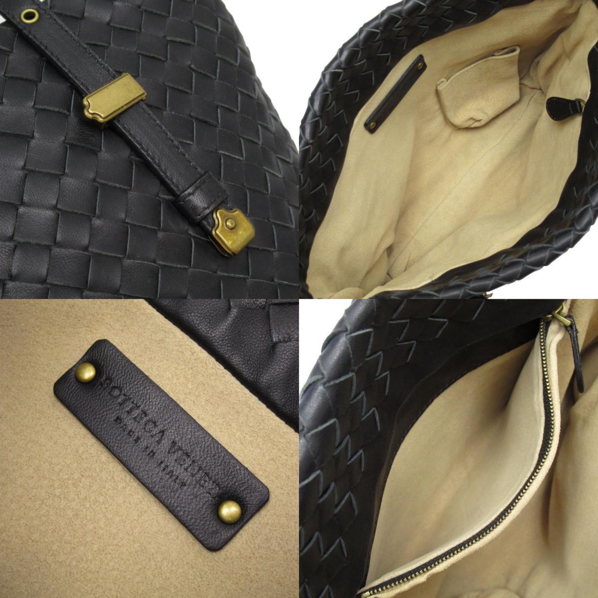 BOTTEGA VENETA Intrecciato Shoulder Bag