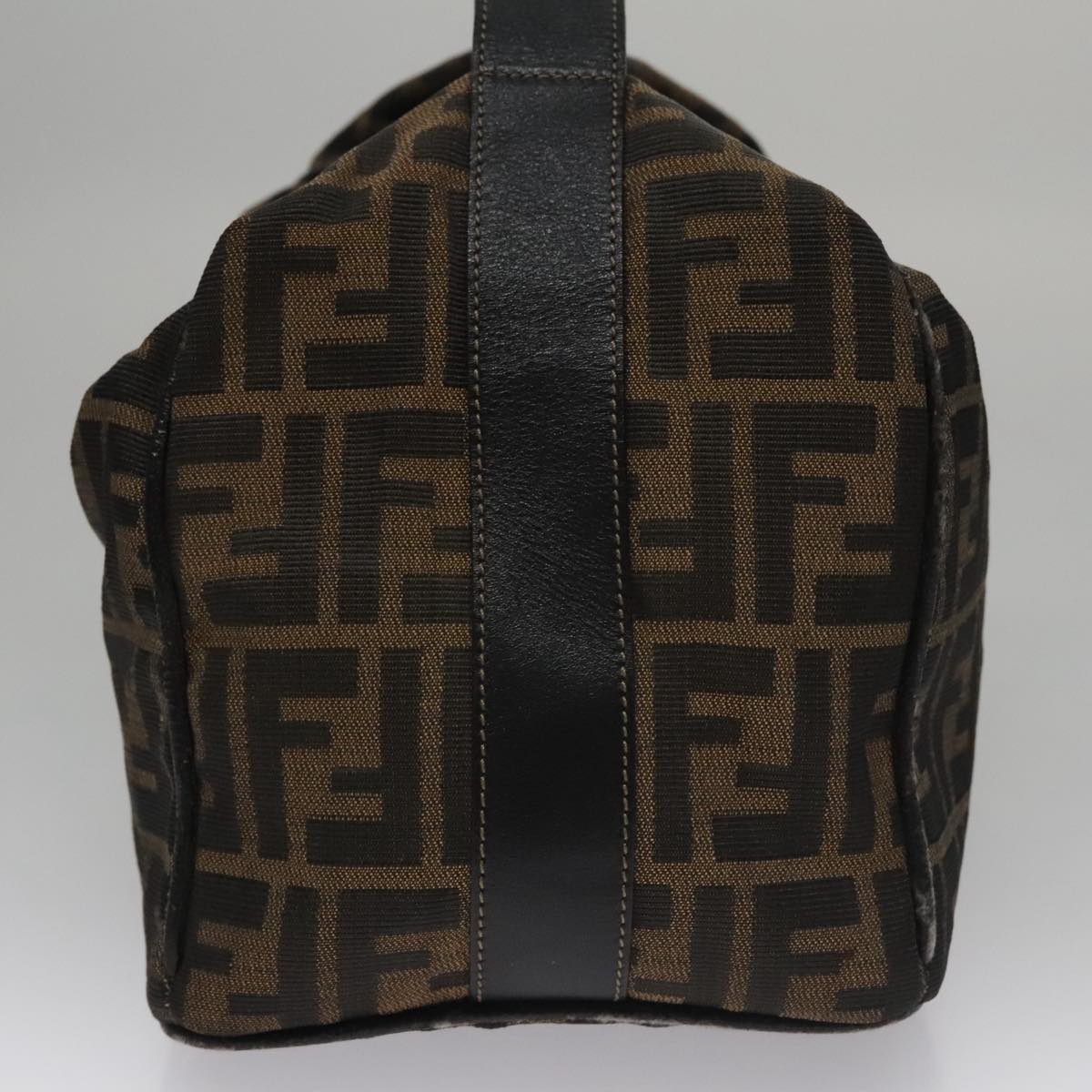 FENDI Zucca Canvas Hand Bag Brown Black gold109159