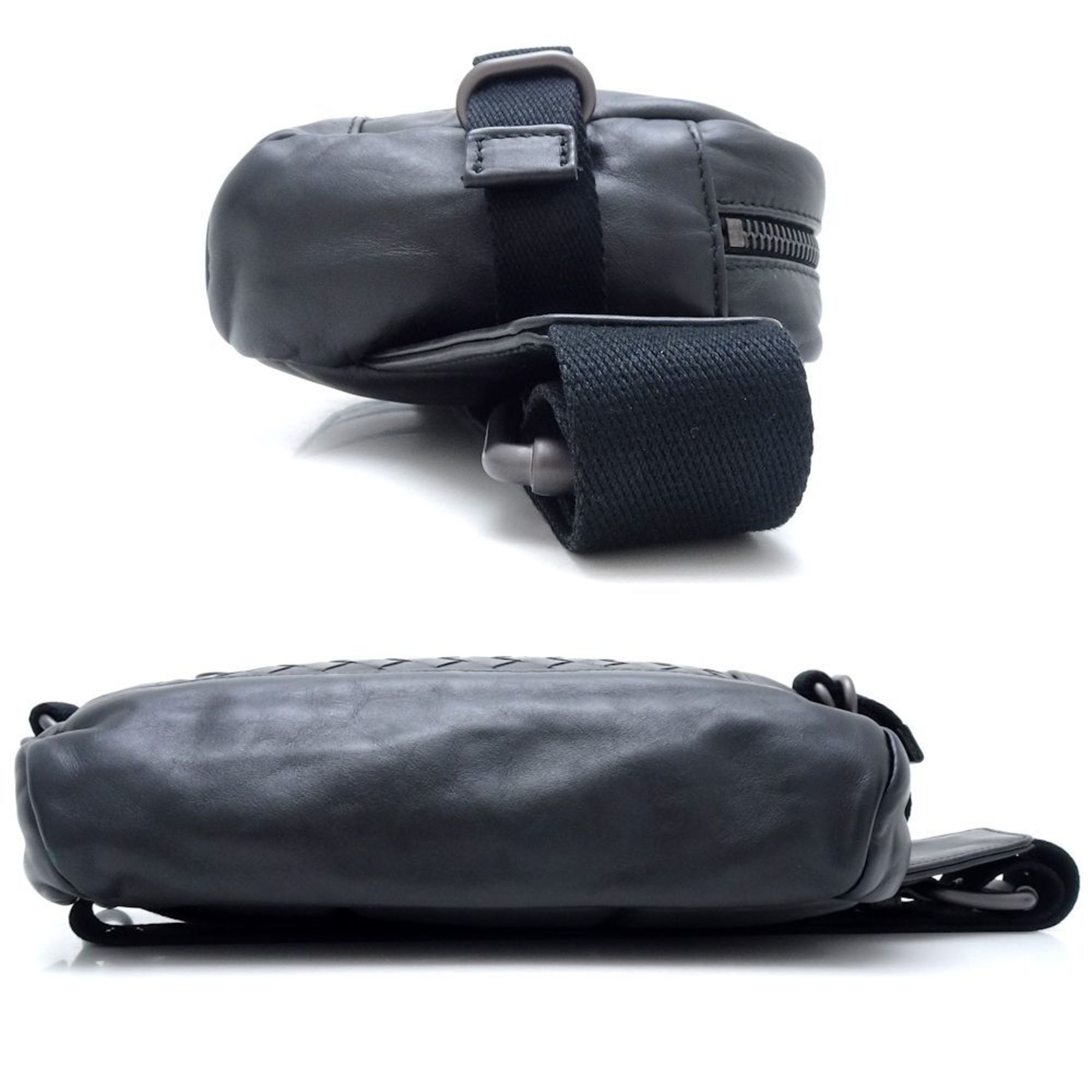 BOTTEGA VENETA Intrecciato Shoulder Bag