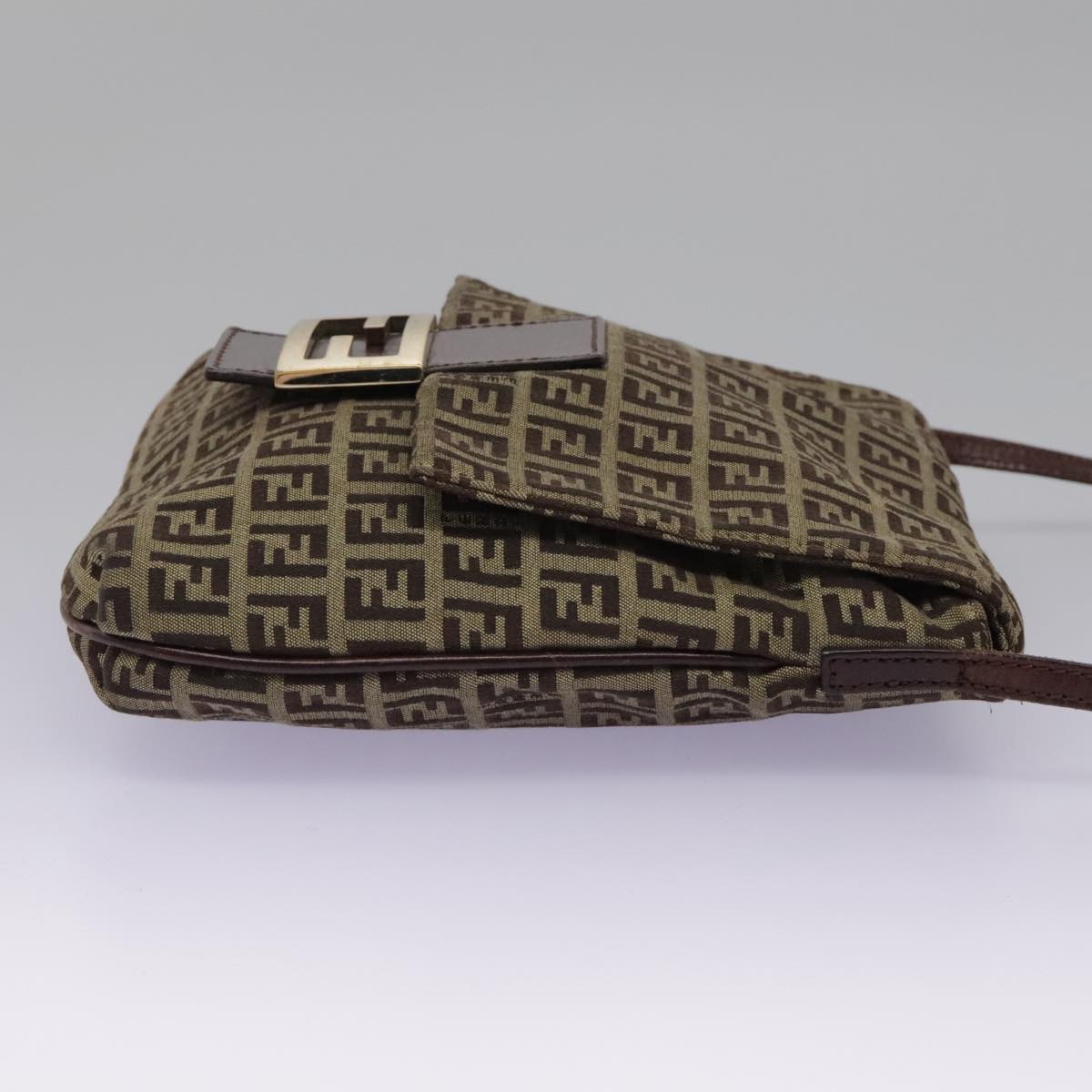 FENDI Zucchino Canvas Shoulder Bag Beige111886