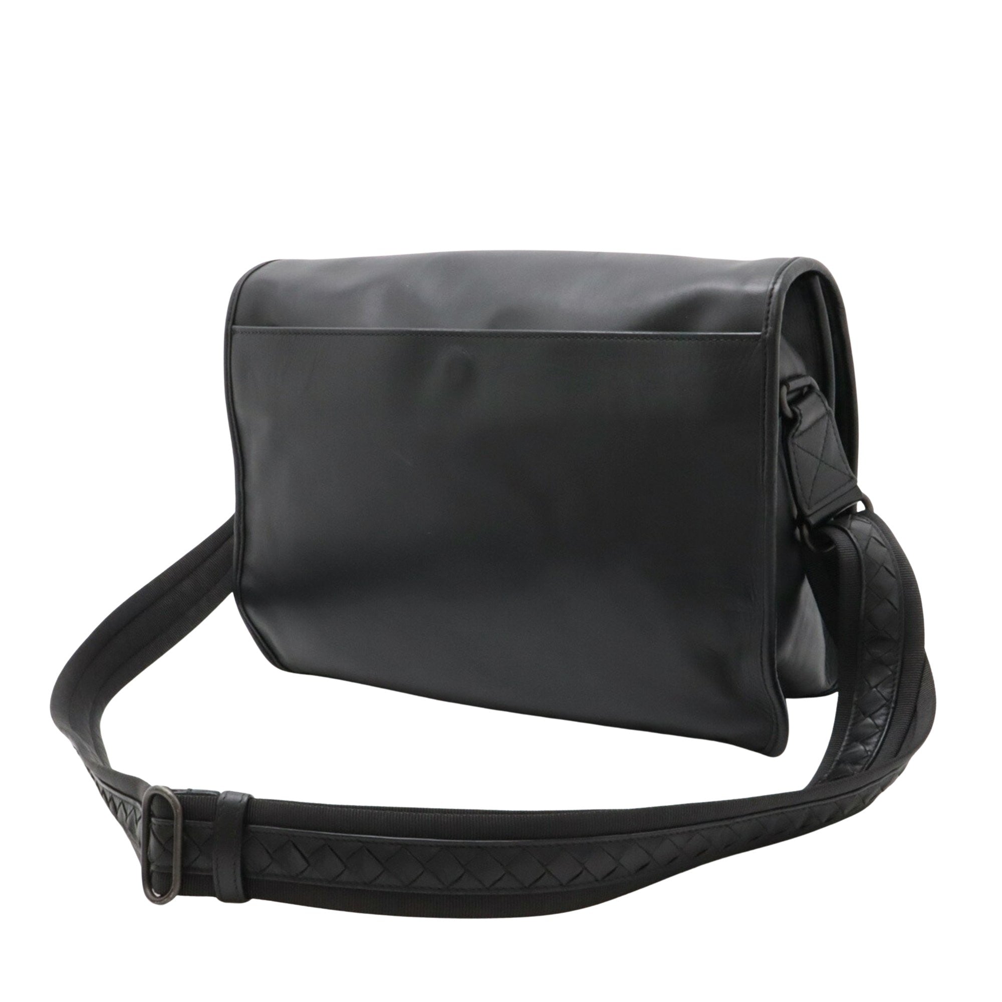 BOTTEGA VENETA Intrecciato Shoulder Bag