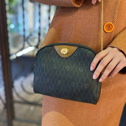 Dior honeycomb shoulder bag