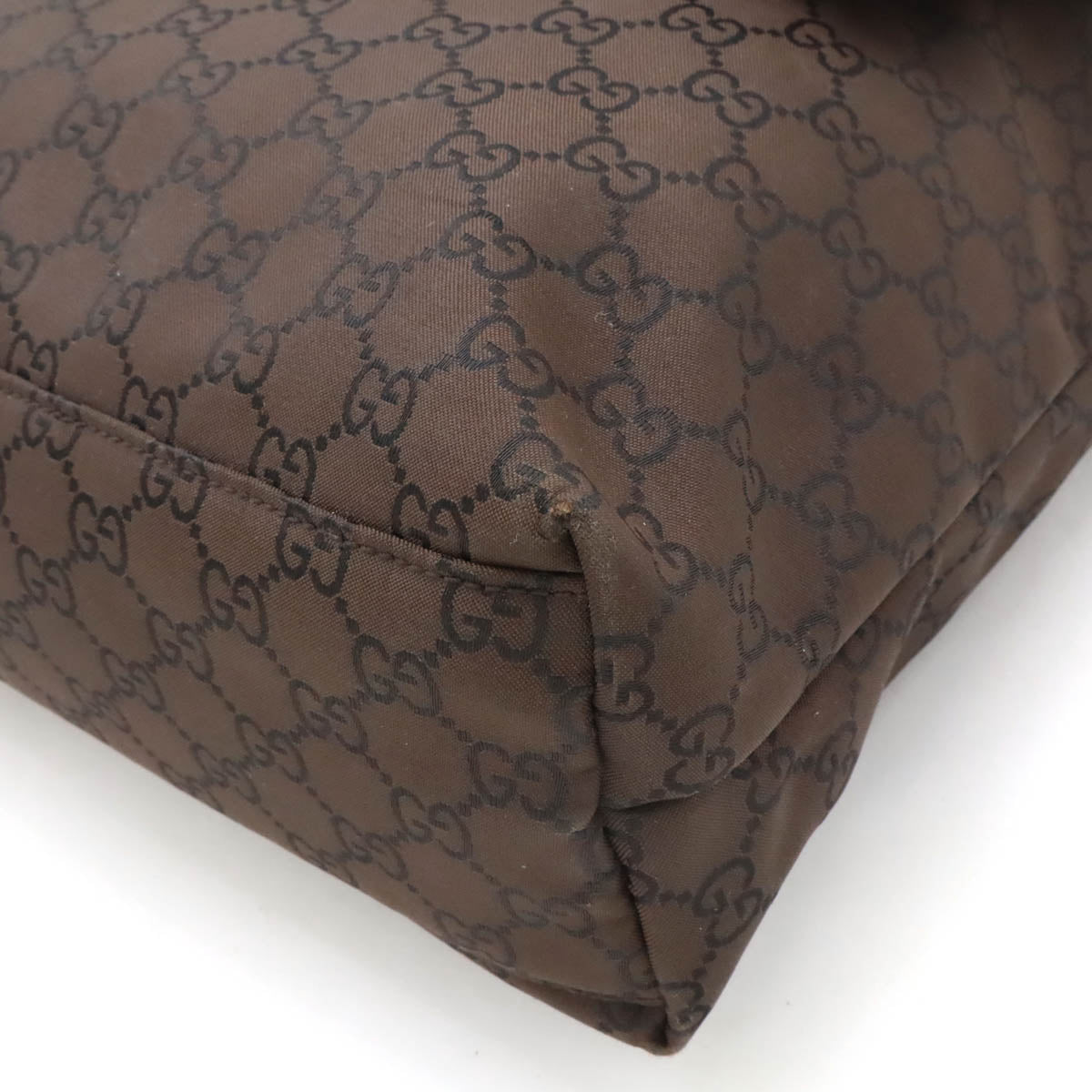 Gucci GG Nylon Shoulder Bag 272351