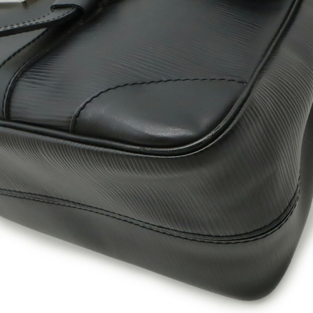Louis Vuitton Segur MM Epi Shoulder Bag