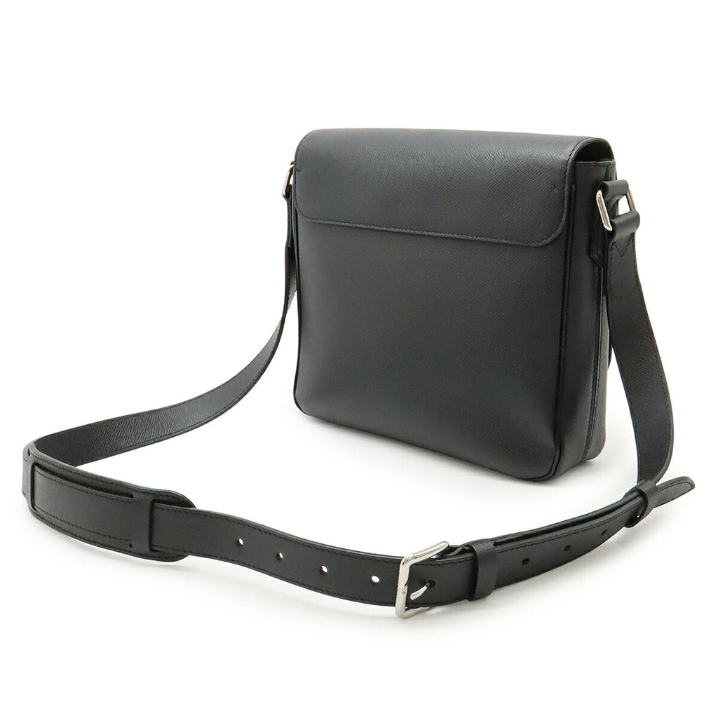 Louis Vuitton Roman PM Taiga Messenger Bag