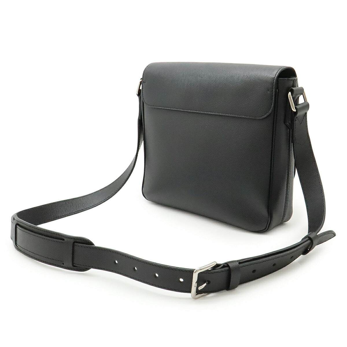 Louis Vuitton Roman PM Taiga Messenger Bag