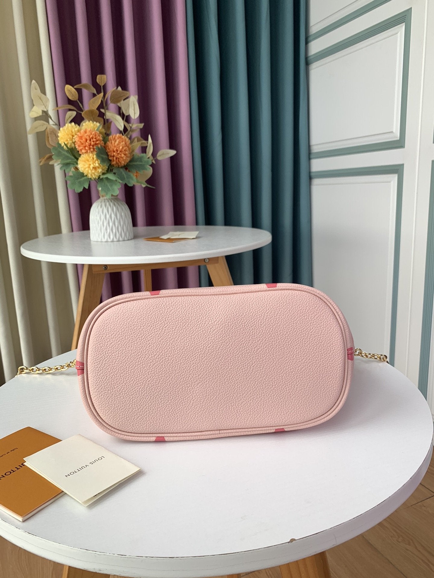Louis Vuitton MASHMALLOW HOBO BAG BOUTON DE ROSE PINK GRAINED COWHIDE LEATHER