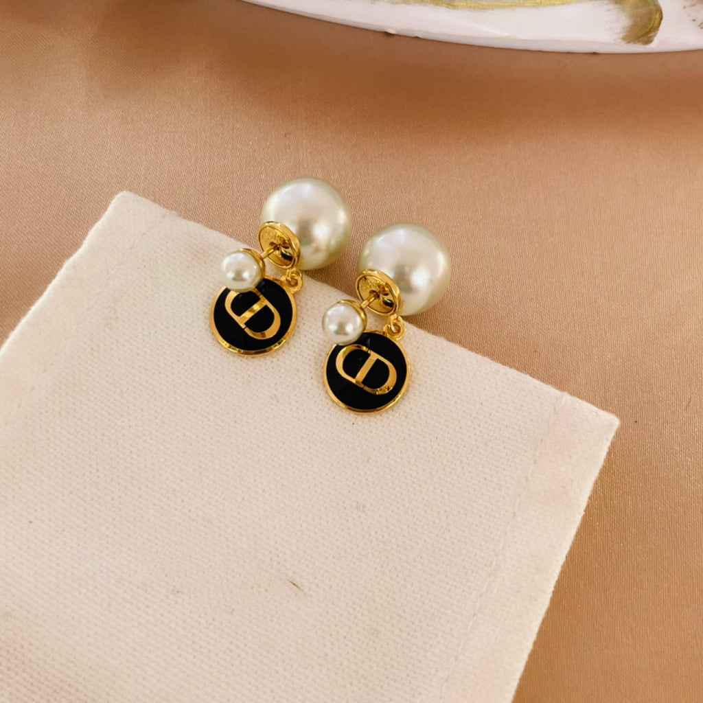 DIOR EARRINGS MOP