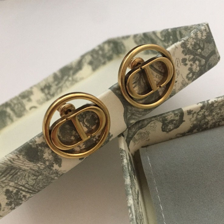 DIOR EARRINGS ANTIQUE GOLD