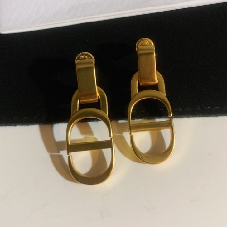 DIOR EARRINGS GOLD