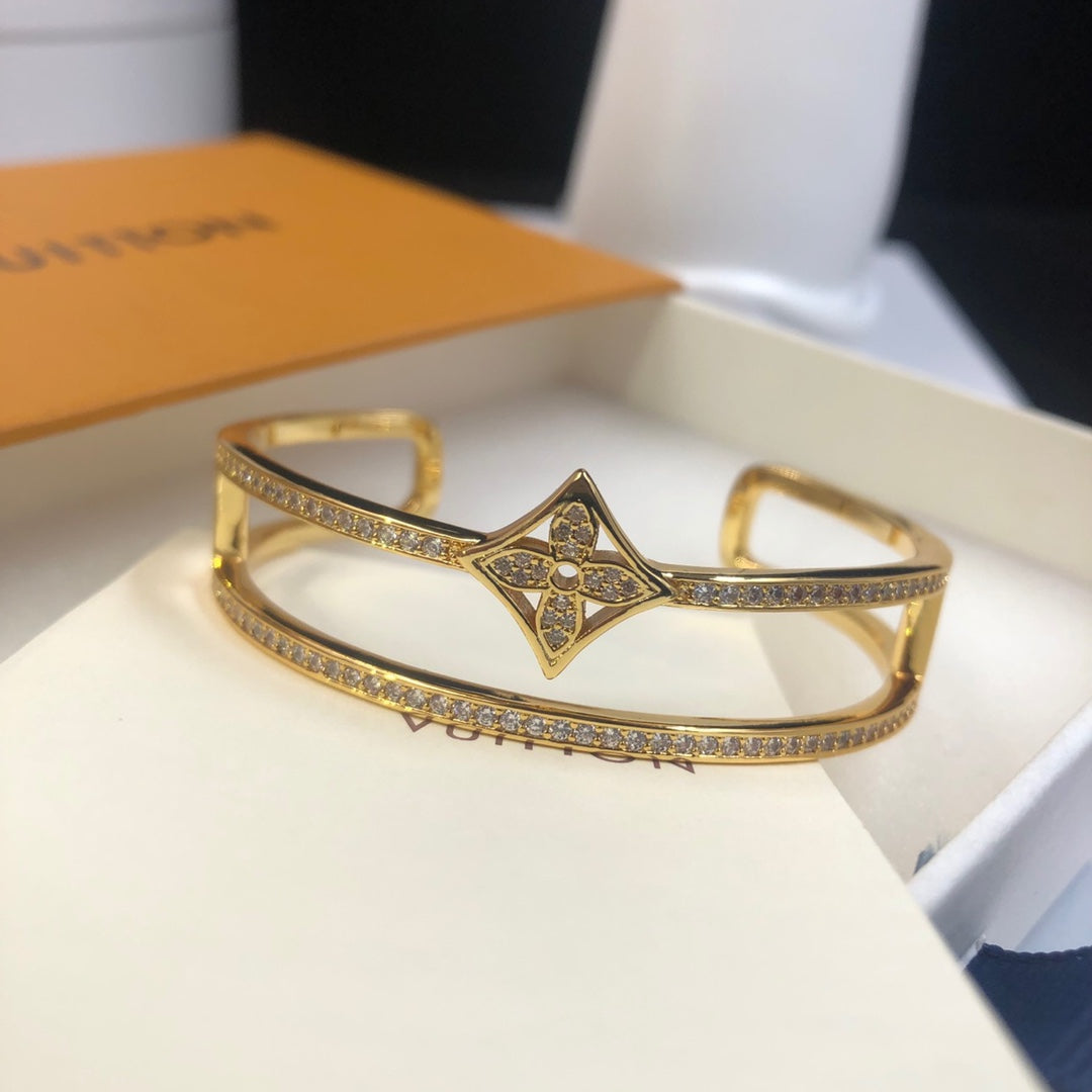 Louis Vuitton BLOSSOM TWO-ROW BRACELET DIAMOND