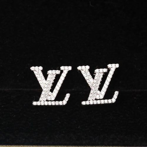 Louis Vuitton LOGO DIAMOND STUD EARRINGS