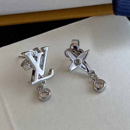 Louis Vuitton STAR DIAMOND SILVER STUD EARRINGS