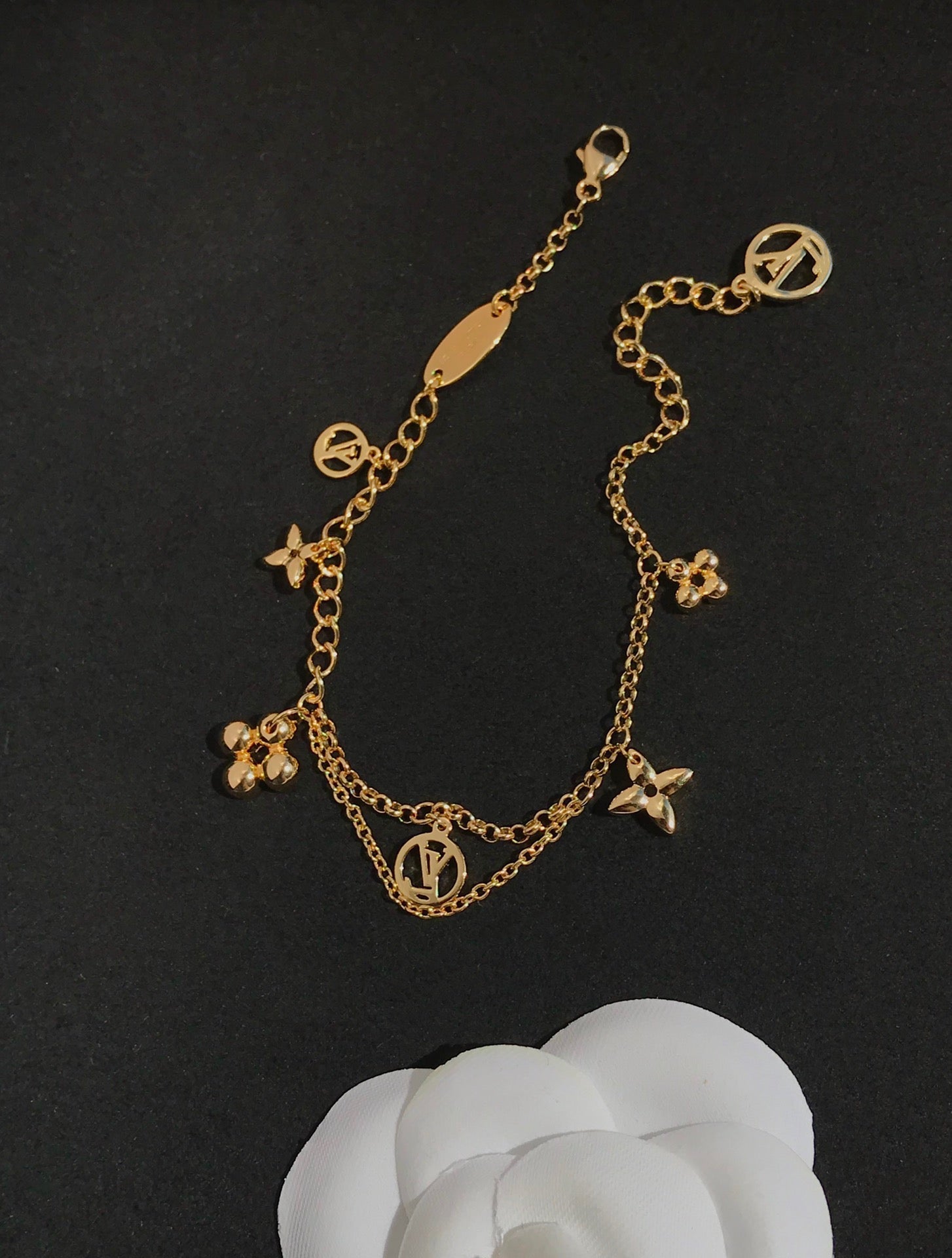 Louis Vuitton BLOOMING PINK GOLD MOP BRACELET