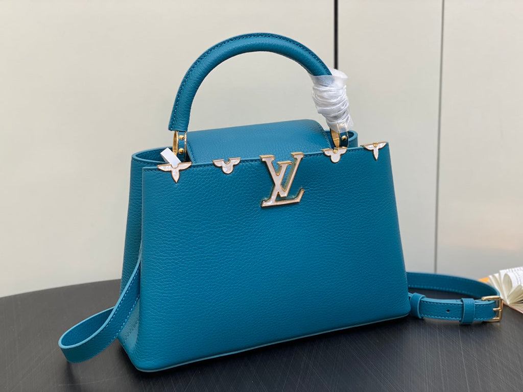Louis Vuitton CAPUCINES MM 31 BLUE TAURILLON GOLD HARDWARE