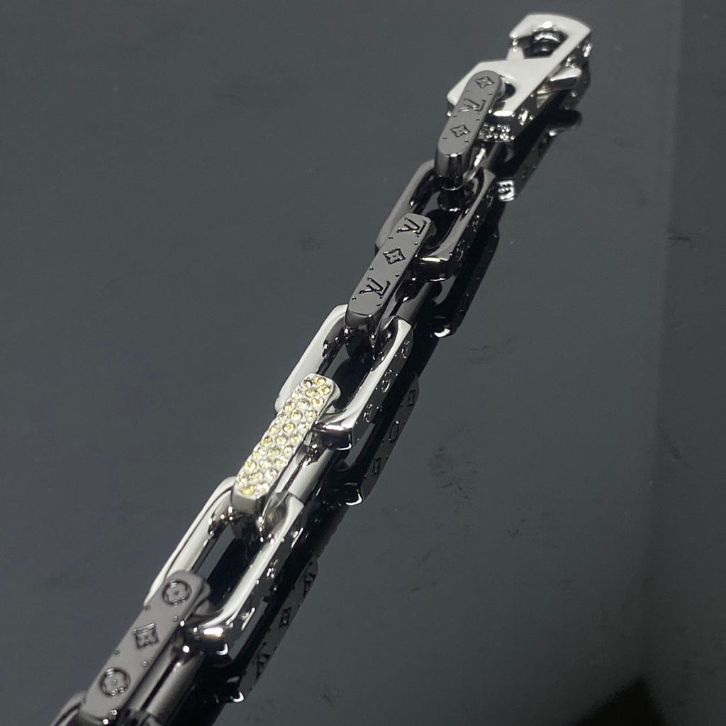 Louis Vuitton MONOGRAM DIAMOND BLACK SILVER BRACELET