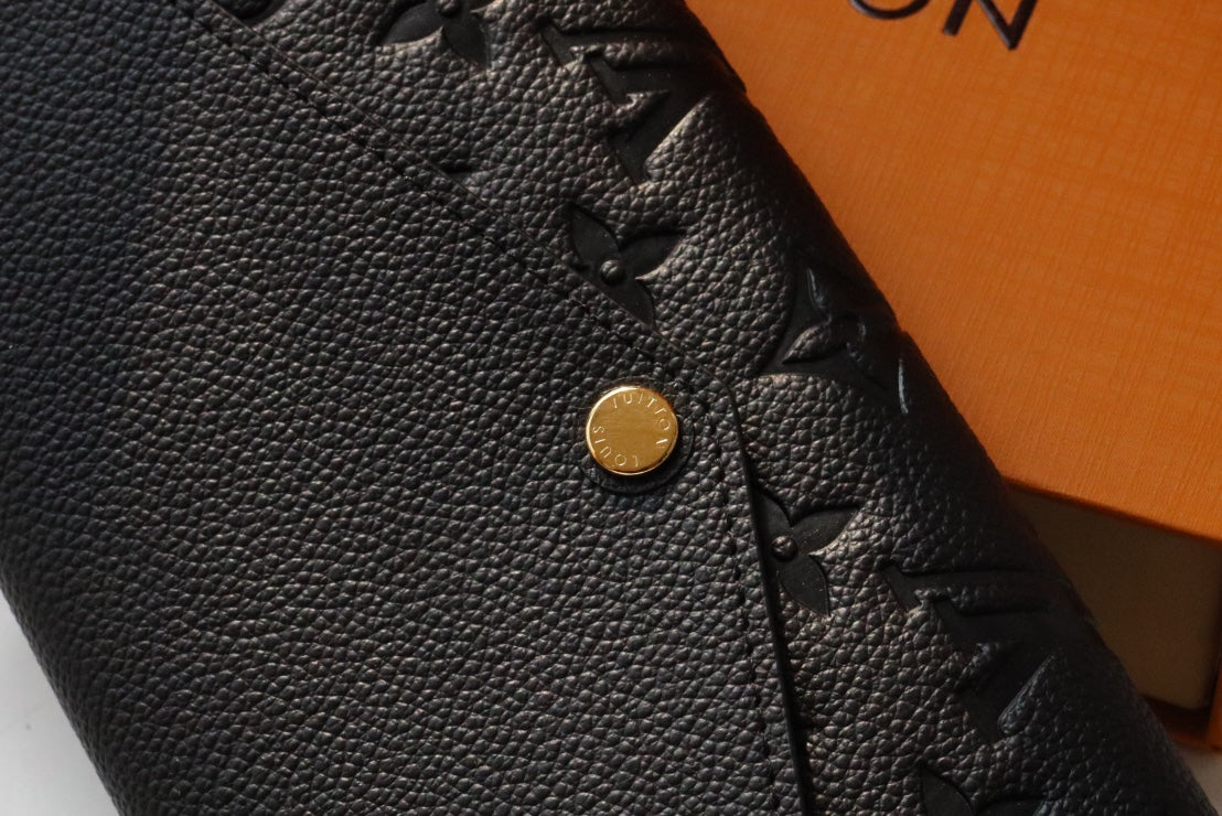 Louis Vuitton SARAH MONOGRAM EMPREINTE LEATHER 19CM