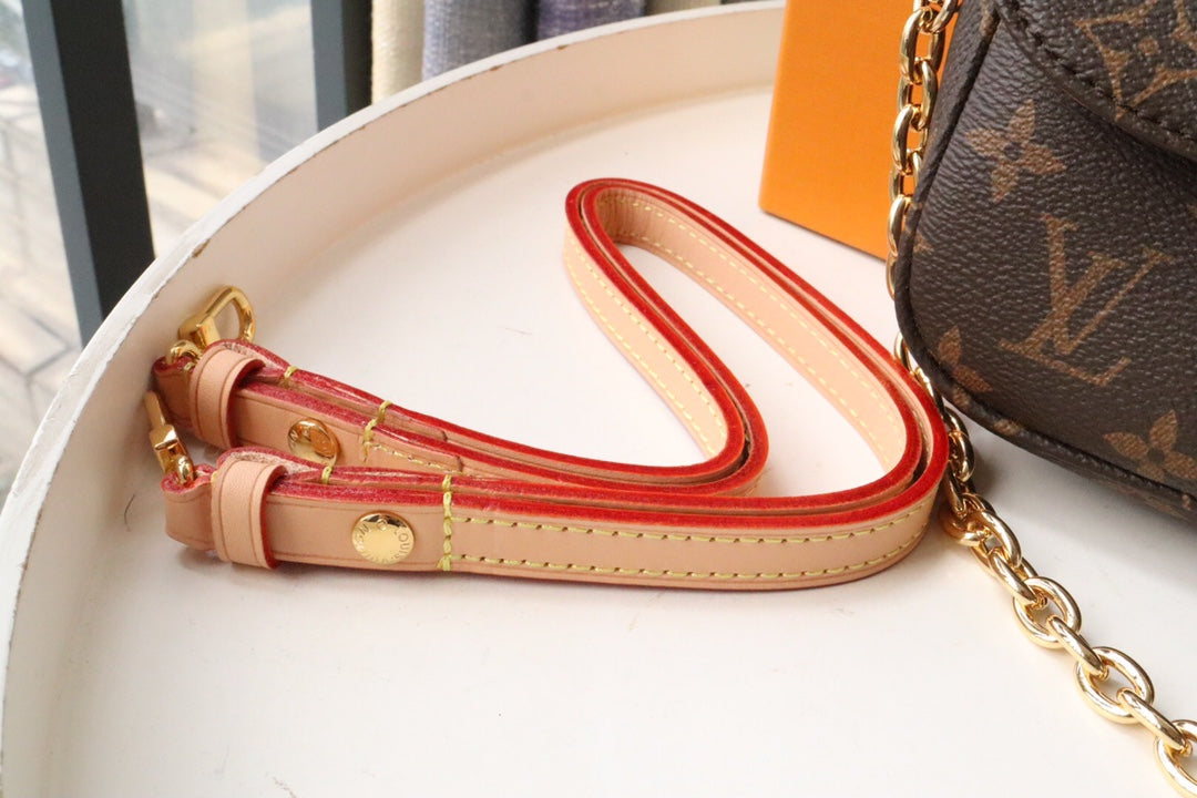 Louis Vuitton IVY WOC 23.5 MONOGRAM CANVAS