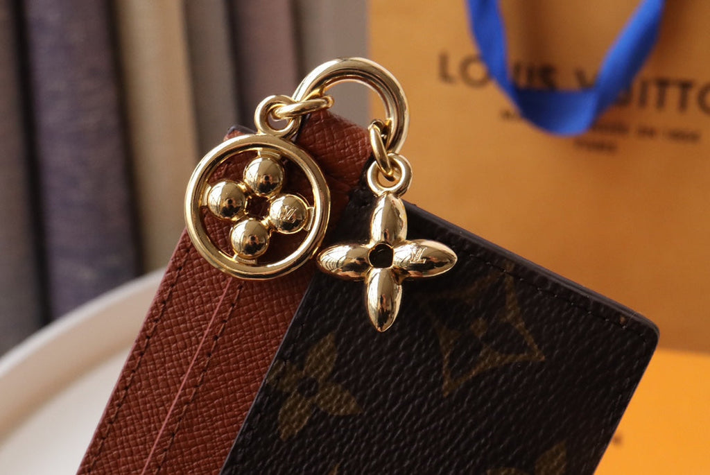 Louis Vuitton CHARM CARD HOLDER BROWN MONOGRAM CANVAS