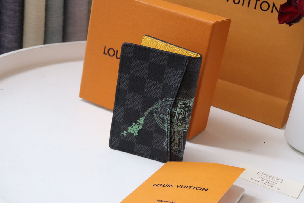 Louis Vuitton CARD CASE 8 BLACK CANVAS
