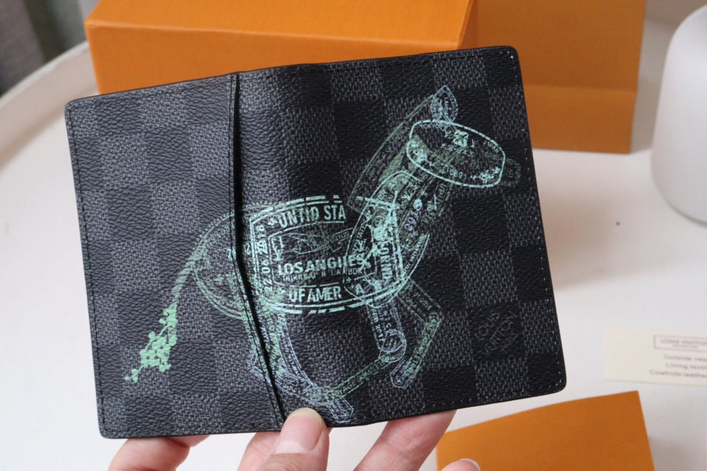 Louis Vuitton CARD CASE 8 BLACK CANVAS