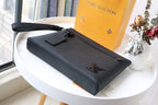 Louis Vuitton TAKEOFF POUCH 30 AEROGRAM BLACK CALFSKIN