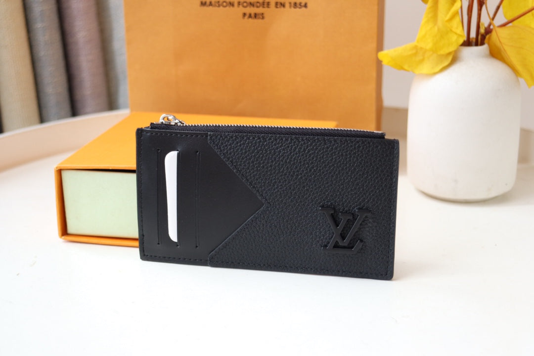 Louis Vuitton COIN CARD HOLDER 8 BLACK AEROGRAM CALFSKIN