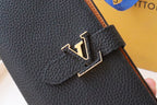 Louis Vuitton VERTICAL WALLET CAPUCINES BLACK