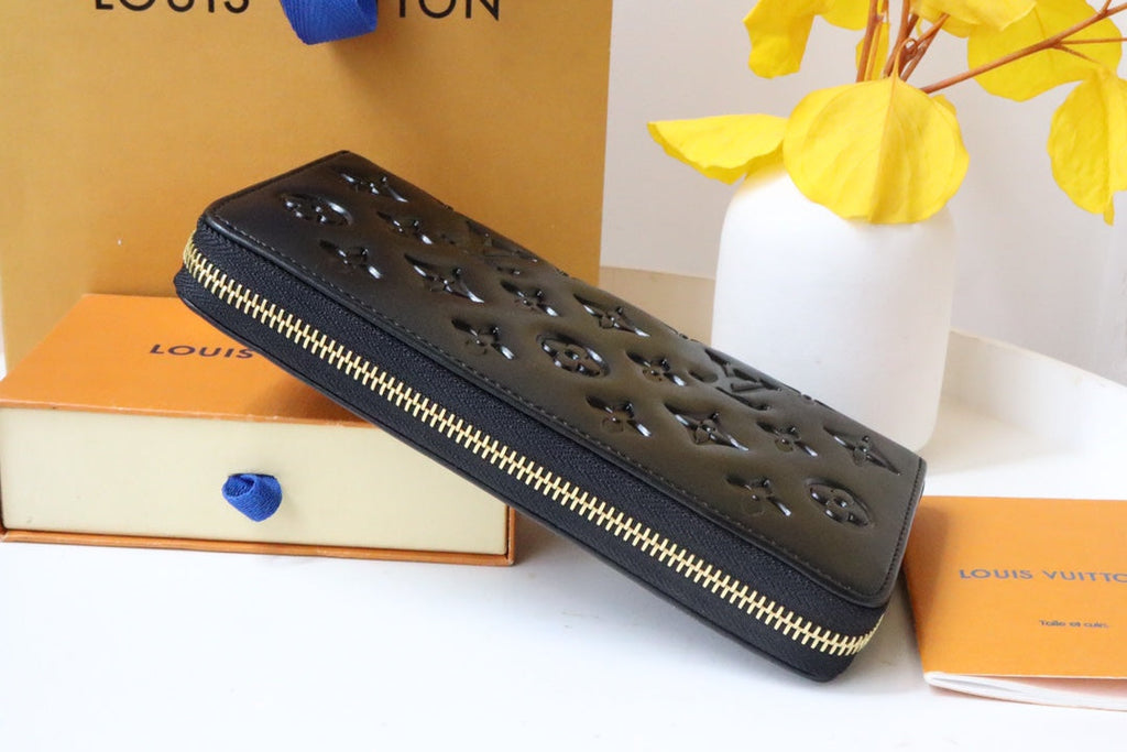 Louis Vuitton ZIPPY WALLET 19 BLACK EMBOSSED LAMBSKIN