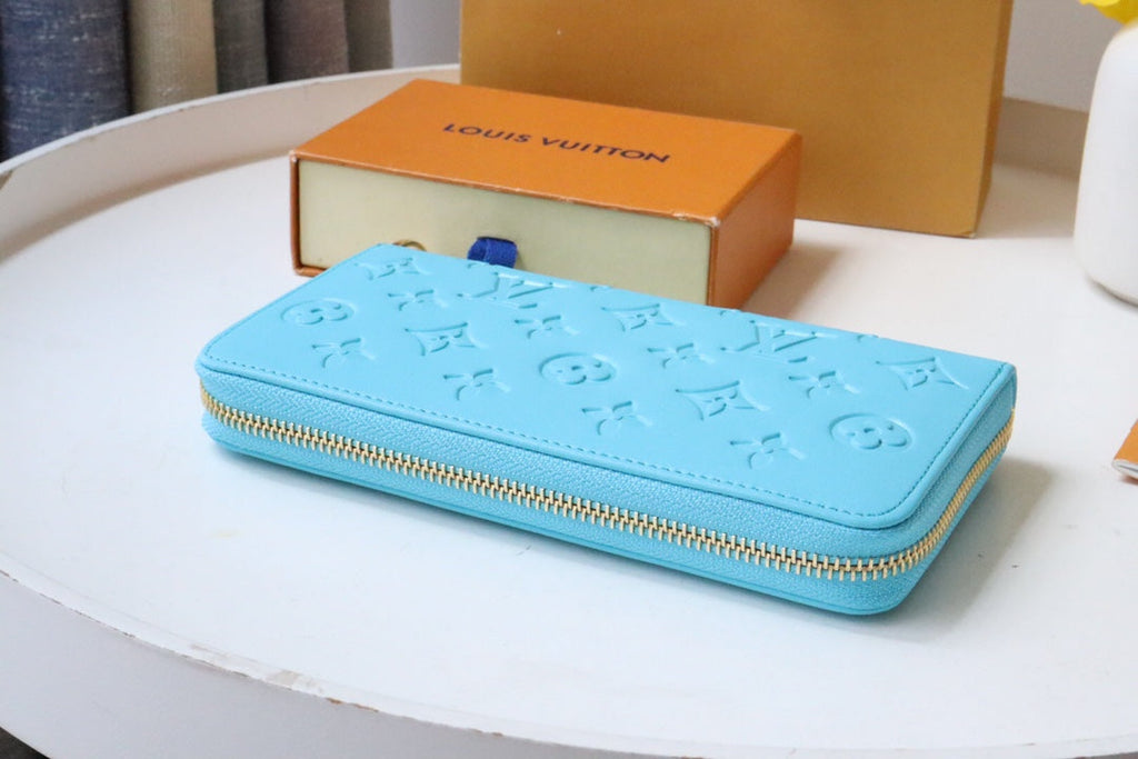 Louis Vuitton ZIPPY WALLET 19 CLOUD BLUE EMBOSSED LAMBSKIN